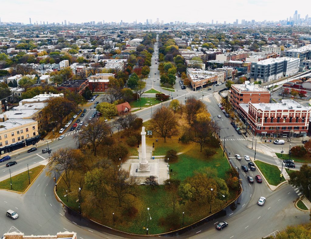 Logan Square Boulevard and the Illinois Centennial Monument in Chicago