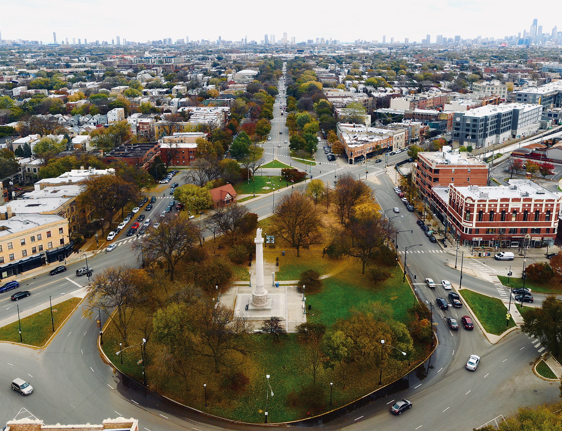 Logan Square Boulevard and the Illinois Centennial Monument in Chicago