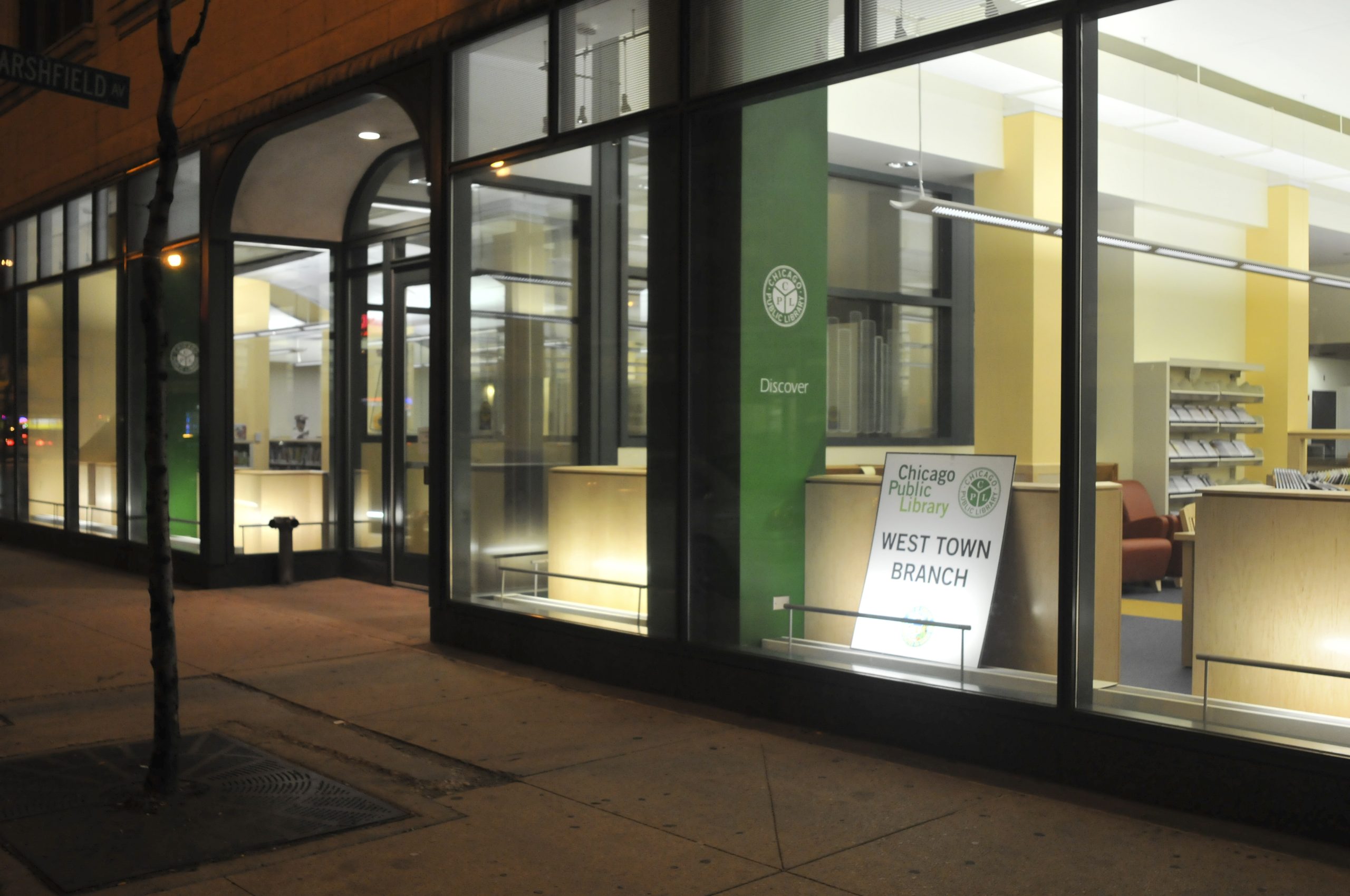 Illustrative West Town Chicago neighborhood photo, not Atsumeru